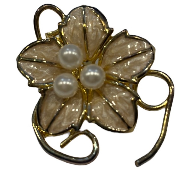 Vintage Brooch Ivory Enamel Pearl Gold Gilt MCM Estate Jewelry Flower Bud Pin - Picture 10 of 15